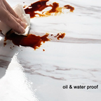 Revêtement auto-adhésif effet marbre pour cuisine