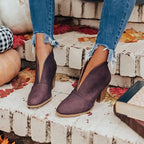 Bottines en daim à talon - Ouverture échancrée en V