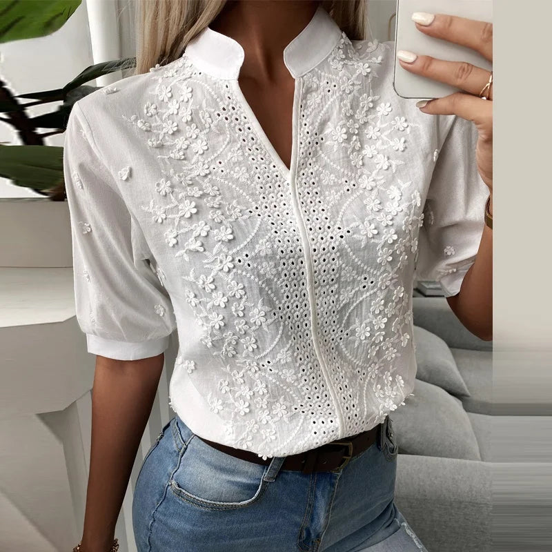 Chemisier Chic en dentelle à manches bouffantes