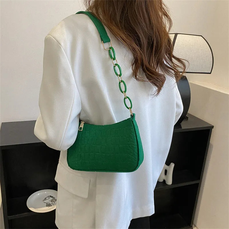 Sac à main en feutre effet croco