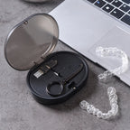 Boîte de Rangement Dentaire Étanche à Double Compartiment – Étui pour Gouttières, Appareils Dentaires & Protège-Dents avec Accessoires de Nettoyage