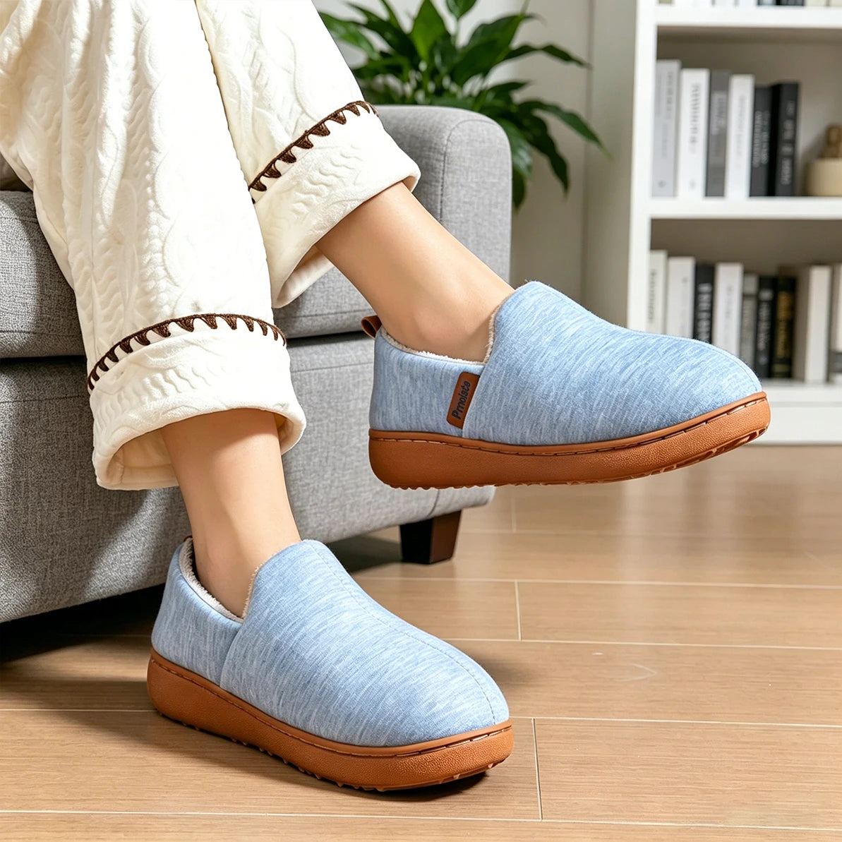 Pantoufles Chaudes Mixte à Mémoire de Forme – Semelle TPR Souple et Confortable pour l’Hiver
