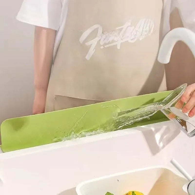 Barrière Anti-Éclaboussures pour Cuisine – Silicone Étanche avec Ventouse Forte