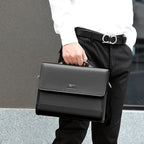 Porte-document en cuir - format pochette à rabat