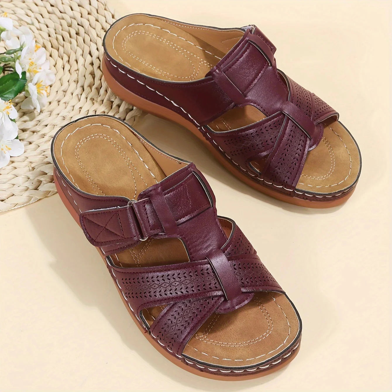 Sandales compensées orthopédiques en cuir vintage