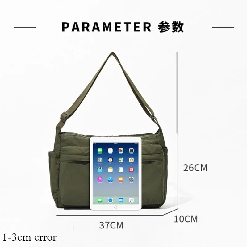 Sac Fourre-Tout Femme en Nylon – Design Multipoches Pratique et Élégant