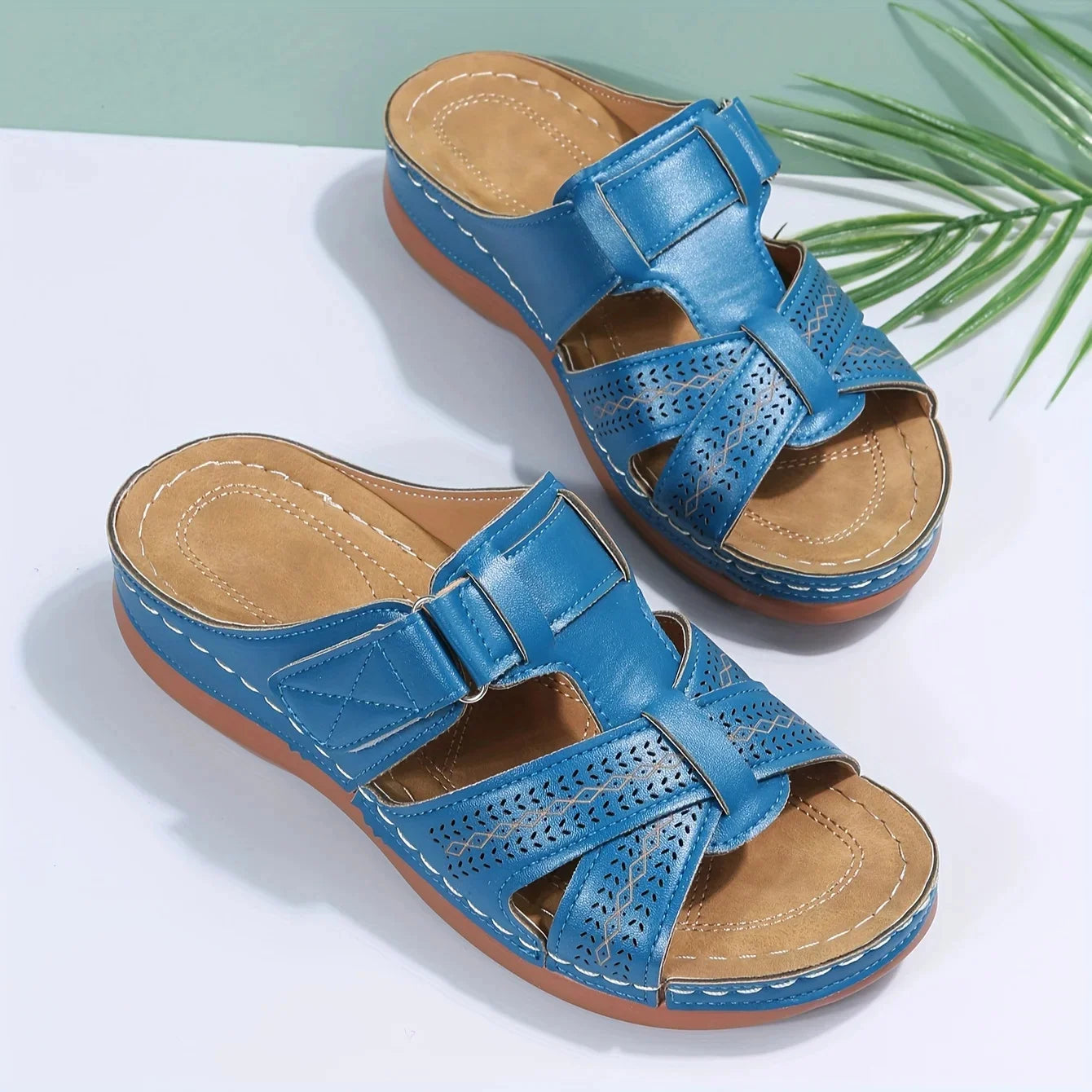 Sandales compensées orthopédiques en cuir vintage