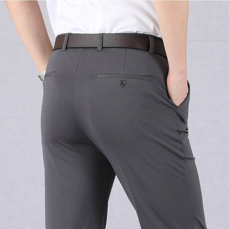 Gris / 29W,Gris / 30W,Gris / 31W,Gris / 32W,Gris / 33W,Gris / 34W,Gris / 35W,Gris / 36W,Gris / 38W,Gris / 40W,Gris / 42W
