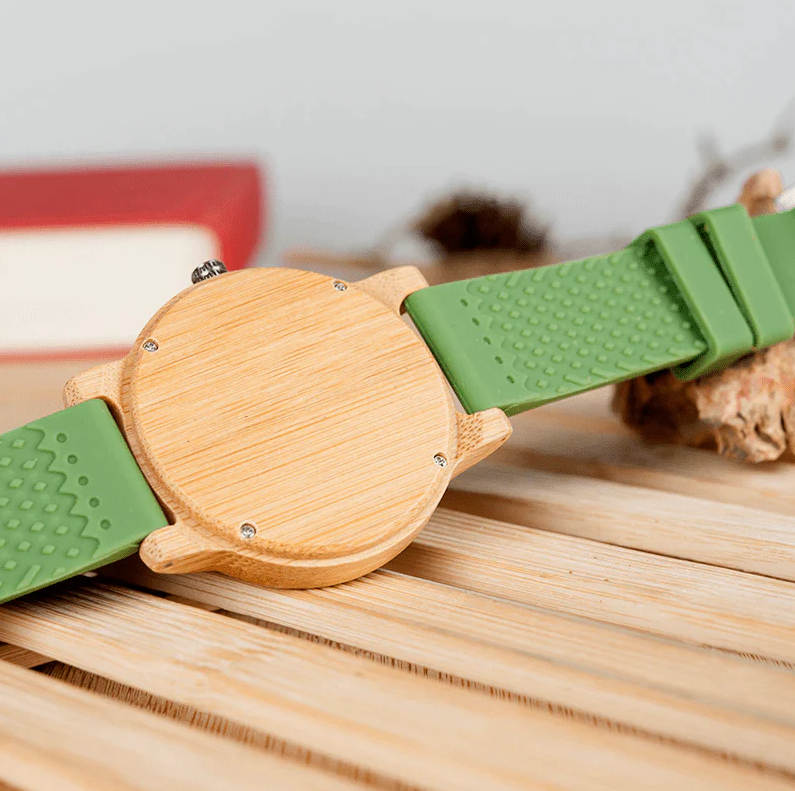 Montre en bois de bambou avec bracelet interchangeable